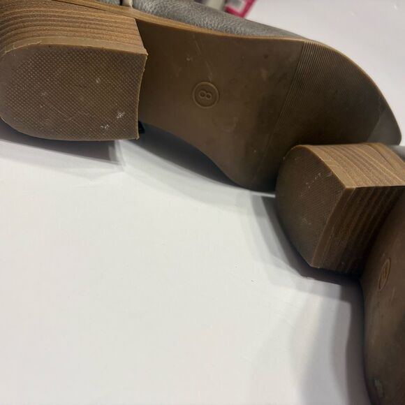 Universal Thread Boots Womens Marlow Zip Cowboy Pointed Bootie Grey Heels Size 8 - Picture 16 of 16